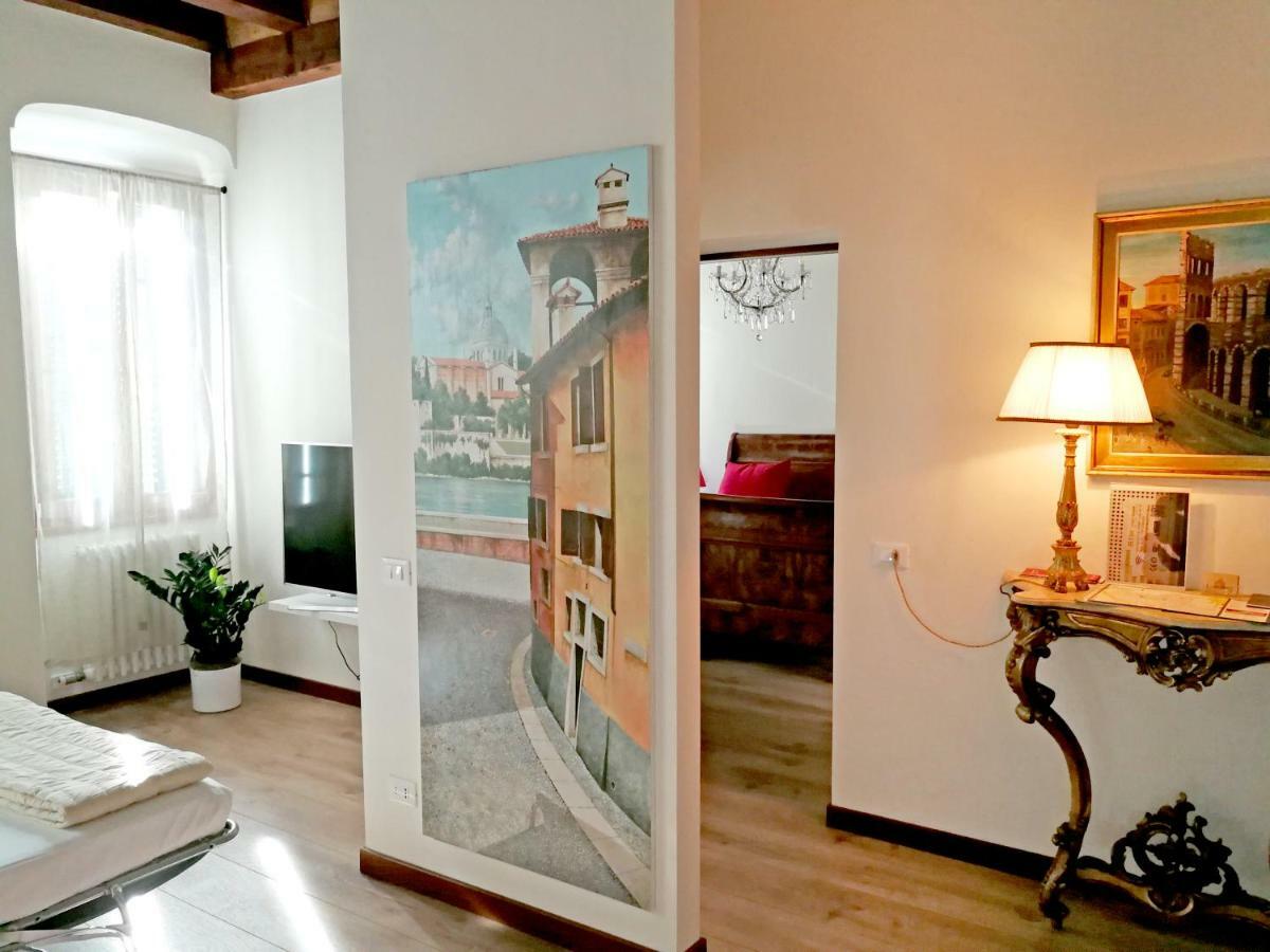 Residenza Duomo3 - Apartments Vérone Extérieur photo